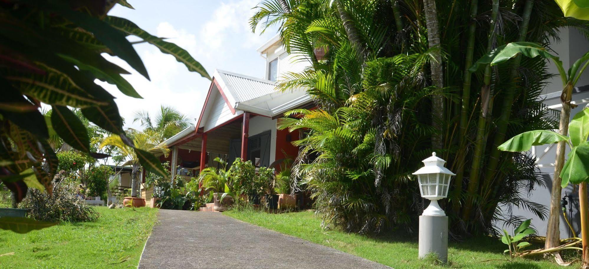 E.Gwada Hostel Le Gosier  Exterior photo